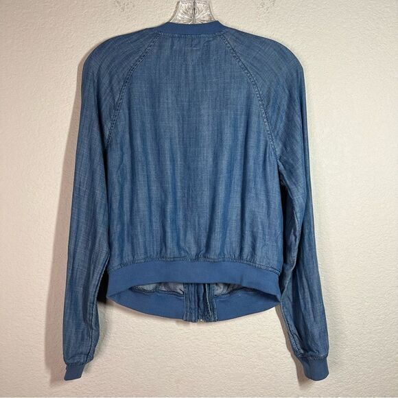 American Eagle Outfitters Blue Denim Chambray Zip Up Jacket Women's Small - Picture 5 of 6